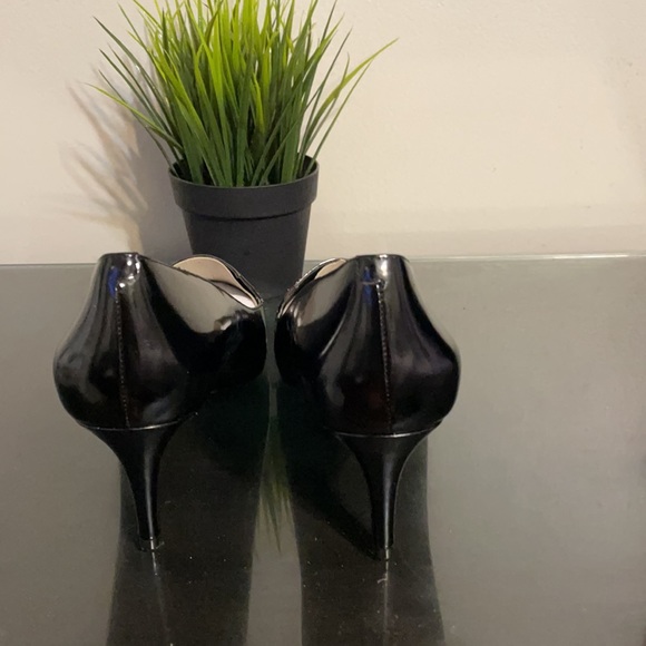 Nine West Patten Leather Heels - Picture 3 of 6